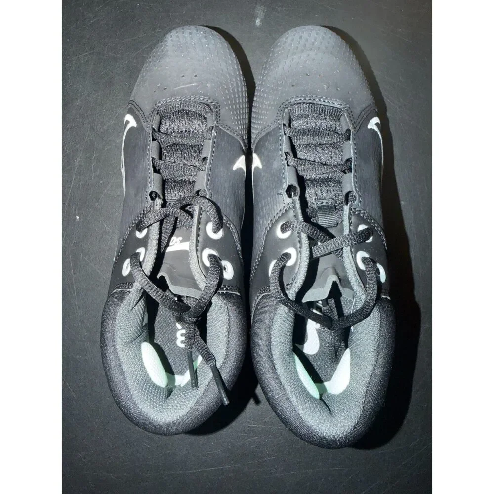 Nike Hyperdiamond 4 Softball Cleats Womens Size 7 NWOB